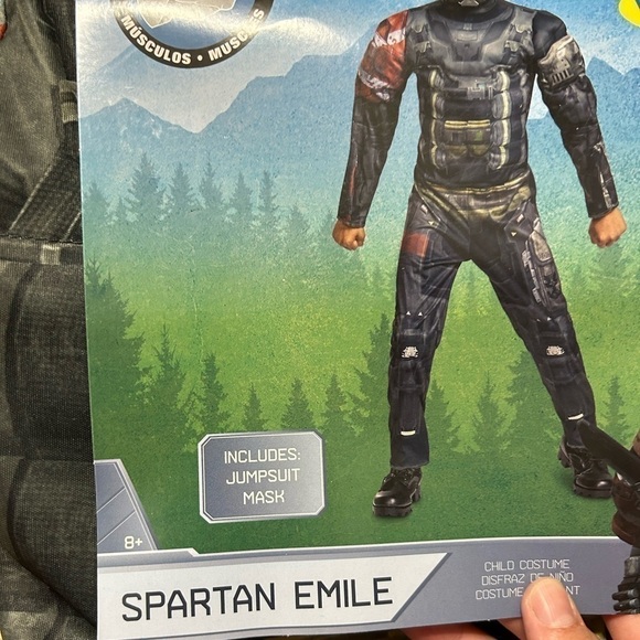 Halo Spartan Emile Costume NEW Medium 8-10 Jumpsuit Halloween - Picture 3 of 6